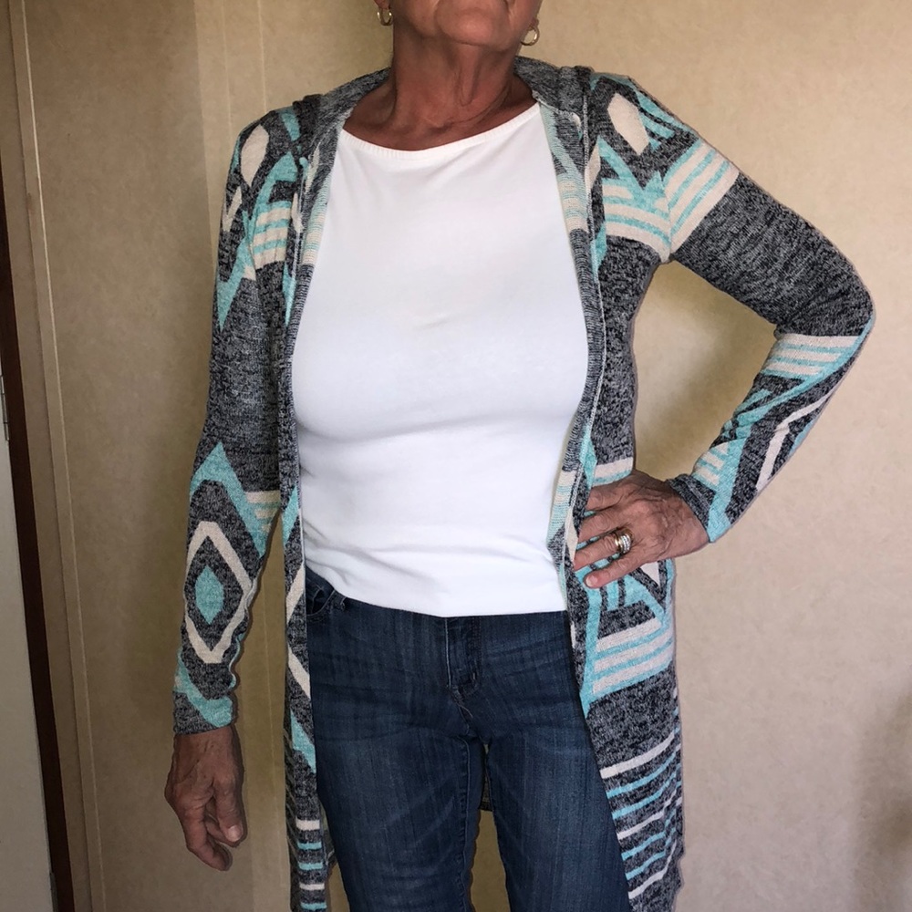 Patterned Cardigan - Picture 1 of 4